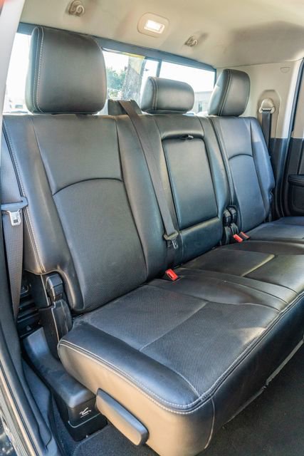 Used 2015 RAM 3500 Laramie w/ Cold Weather Group image 40