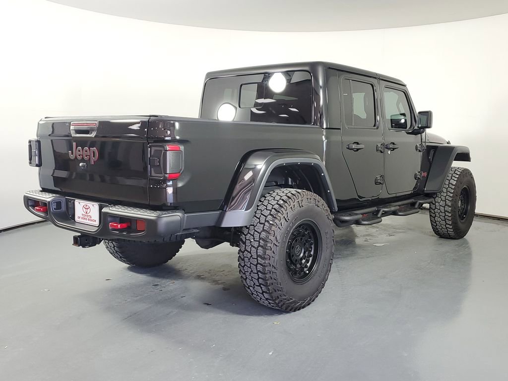 Used 2023 Jeep Gladiator Rubicon w/ Cold Weather Group image 6