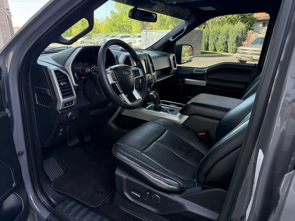 Used 2018 Ford F150 Lariat w/ Equipment Group 502A Luxury AWD/4WD image 22