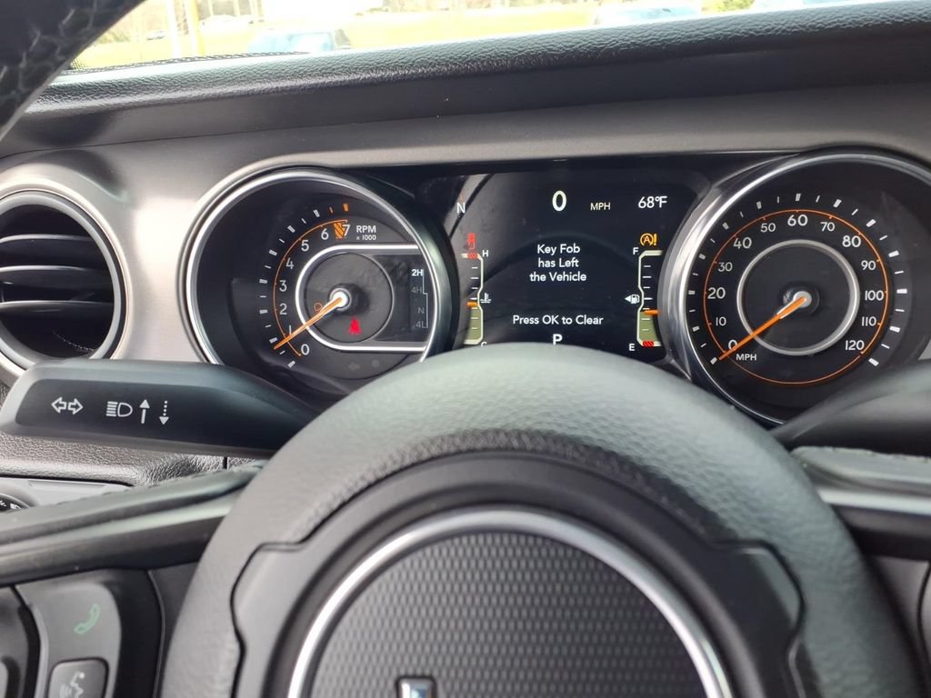 Used 2022 Jeep Gladiator Sport AWD/4WD image 27