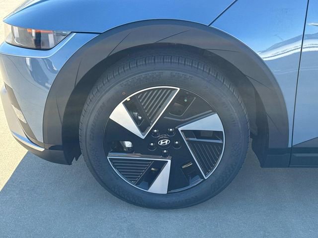 New 2026 Hyundai Ioniq 5 SEL image 5