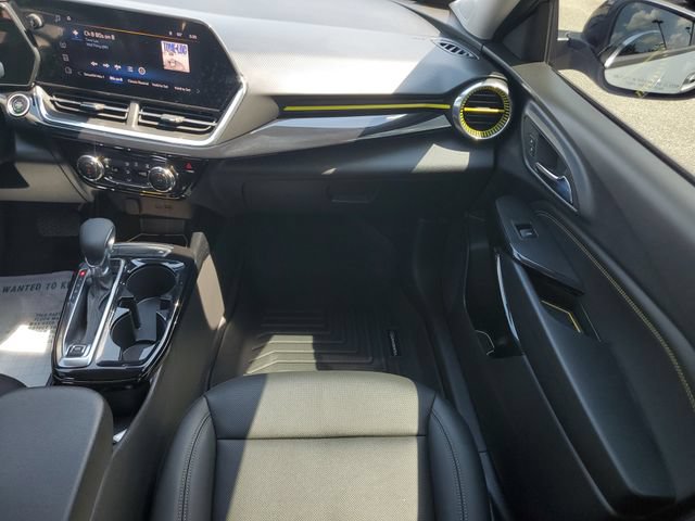 Used 2025 Chevrolet Trax ACTIV w/ Driver Confidence Package FWD image 18