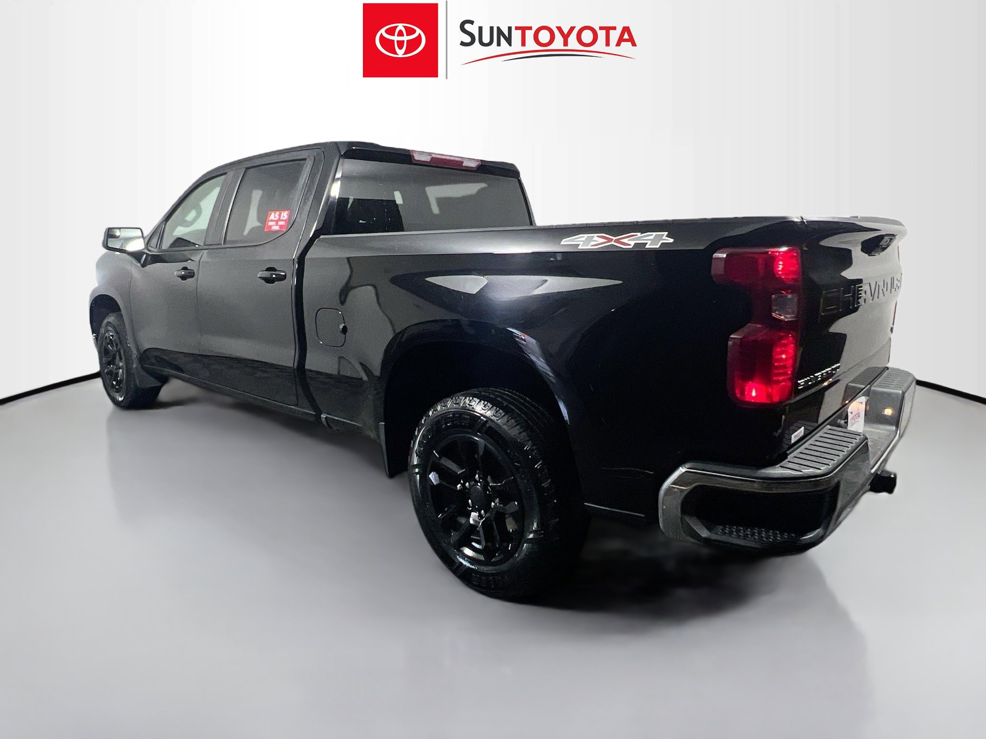 Used 2023 Chevrolet Silverado 1500 LT w/ Protection Package image 6