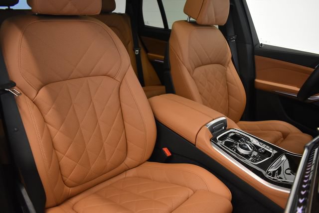 Used 2026 BMW X5 xDrive40i w/ Executive Package AWD/4WD image 6