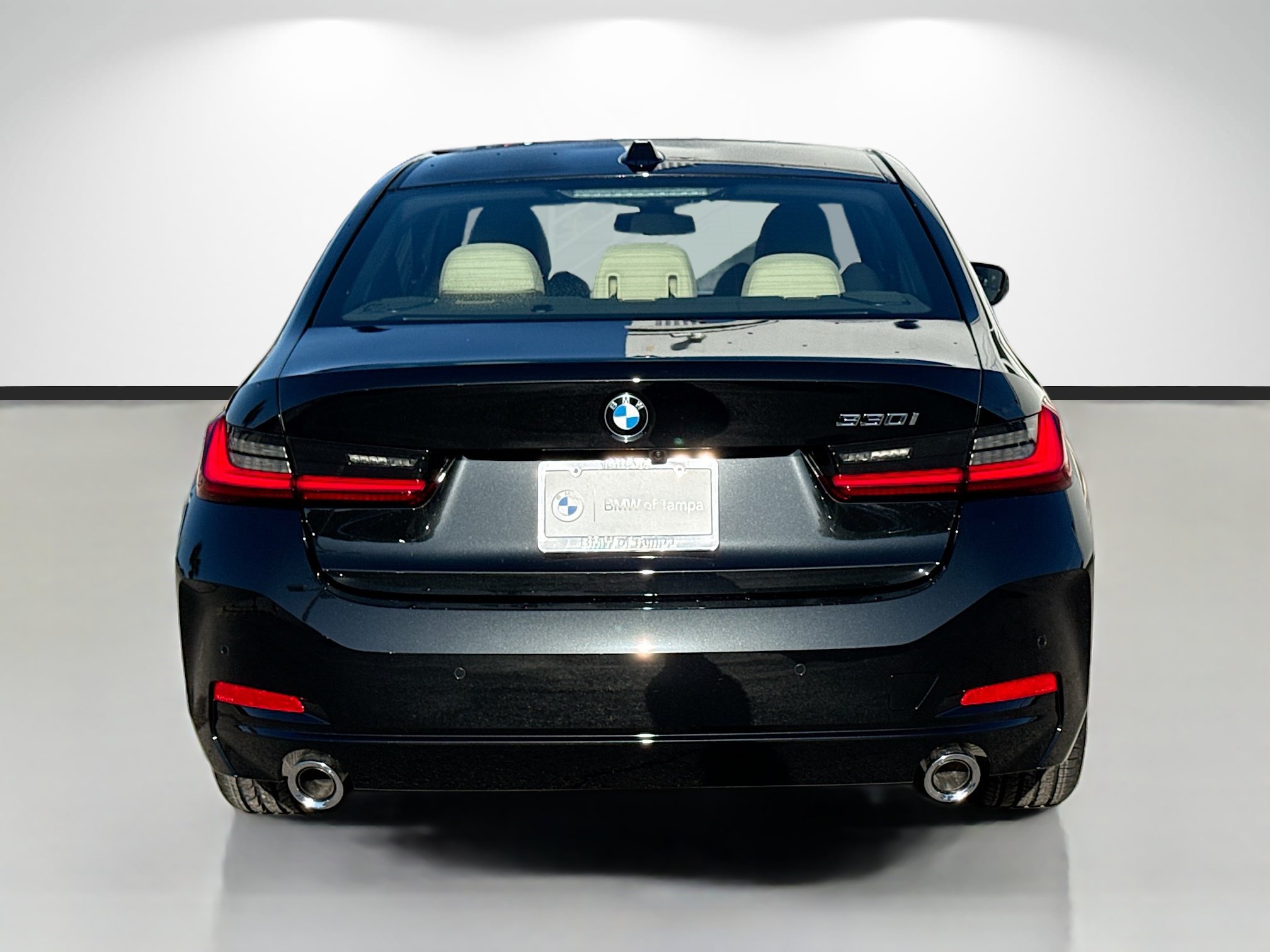 New 2026 BMW 330i Sedan w/ Premium Package RWD image 4