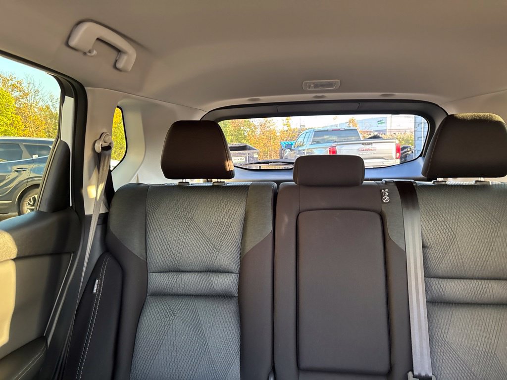 Certified 2026 Nissan Rogue SV AWD/4WD image 32