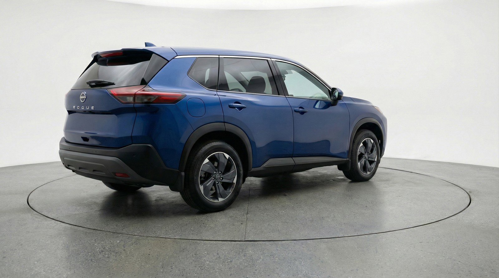 Used 2025 Nissan Rogue SV FWD image 9