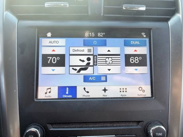 Used 2018 Ford Fusion SE w/ Fusion SE Technology Package FWD image 24