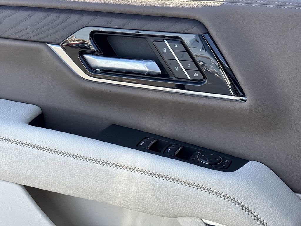 New 2026 GMC Yukon XL Denali RWD image 23