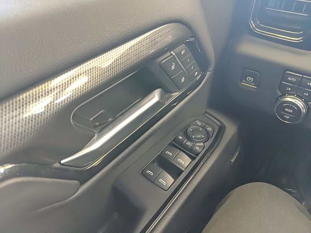 Used 2024 GMC Sierra 2500 AT4 w/ AT4 Premium Plus Package image 32