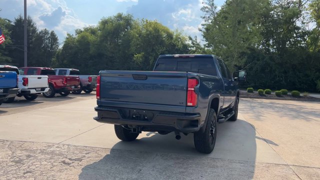 Used 2025 Chevrolet Silverado 2500 LT w/ Trail Boss Package AWD/4WD image 8
