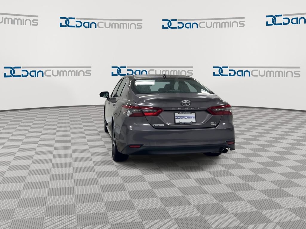 Used 2024 Toyota Camry XLE w/ Navigation Package image 7