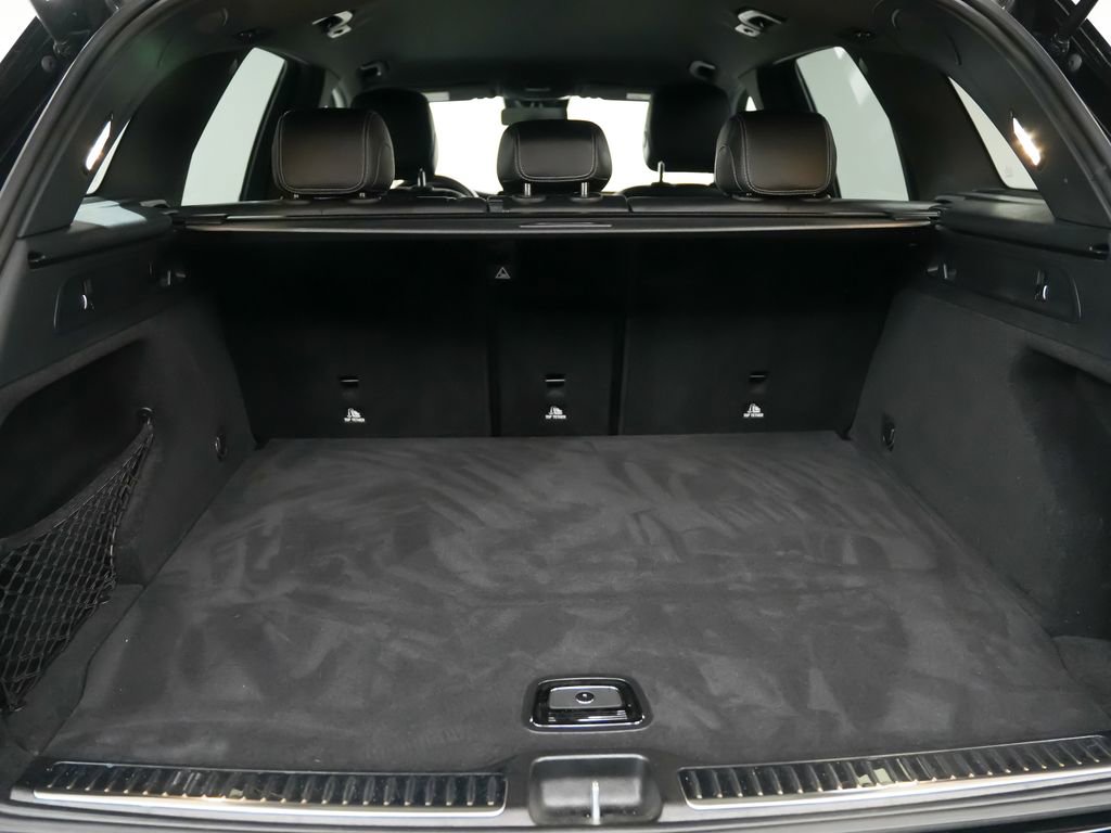 Used 2022 Mercedes-Benz GLC 300 4MATIC image 13