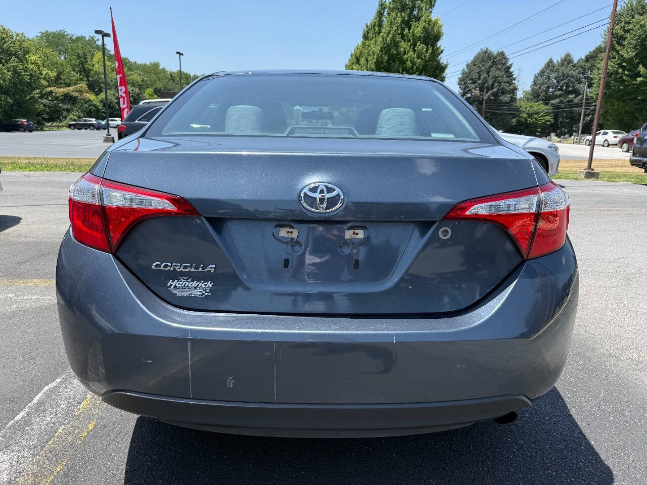 Used 2016 Toyota Corolla L FWD image 4