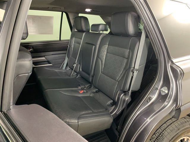 Used 2023 Toyota Sequoia SR5 w/ SR5 Premium Package AWD/4WD image 35