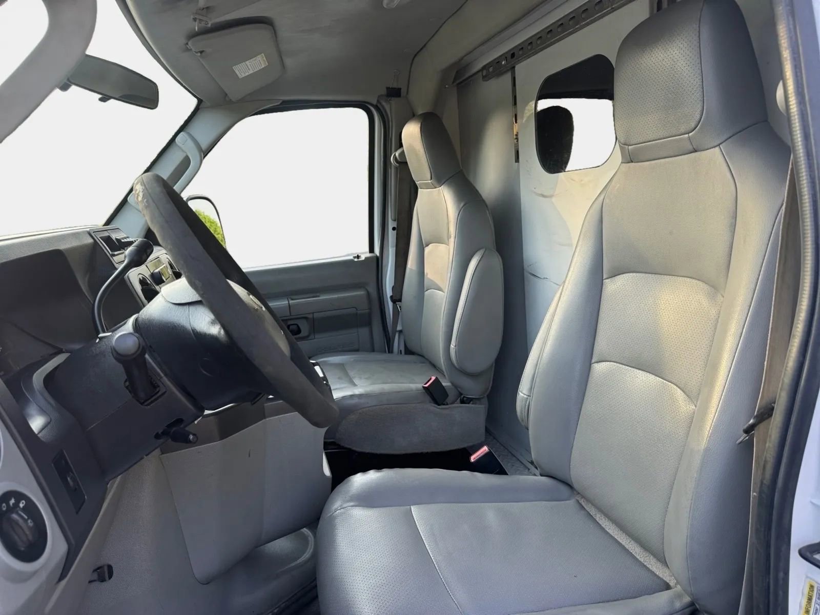 Used 2012 Ford E-350 and Econoline 350 Super Duty w/ Class I Trailer Tow Pkg image 9