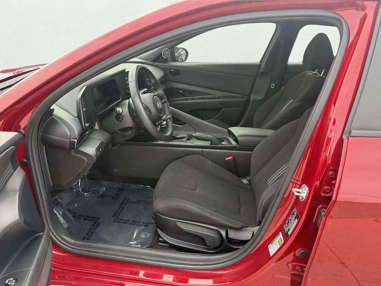 Used 2025 Hyundai Elantra Sport FWD image 10