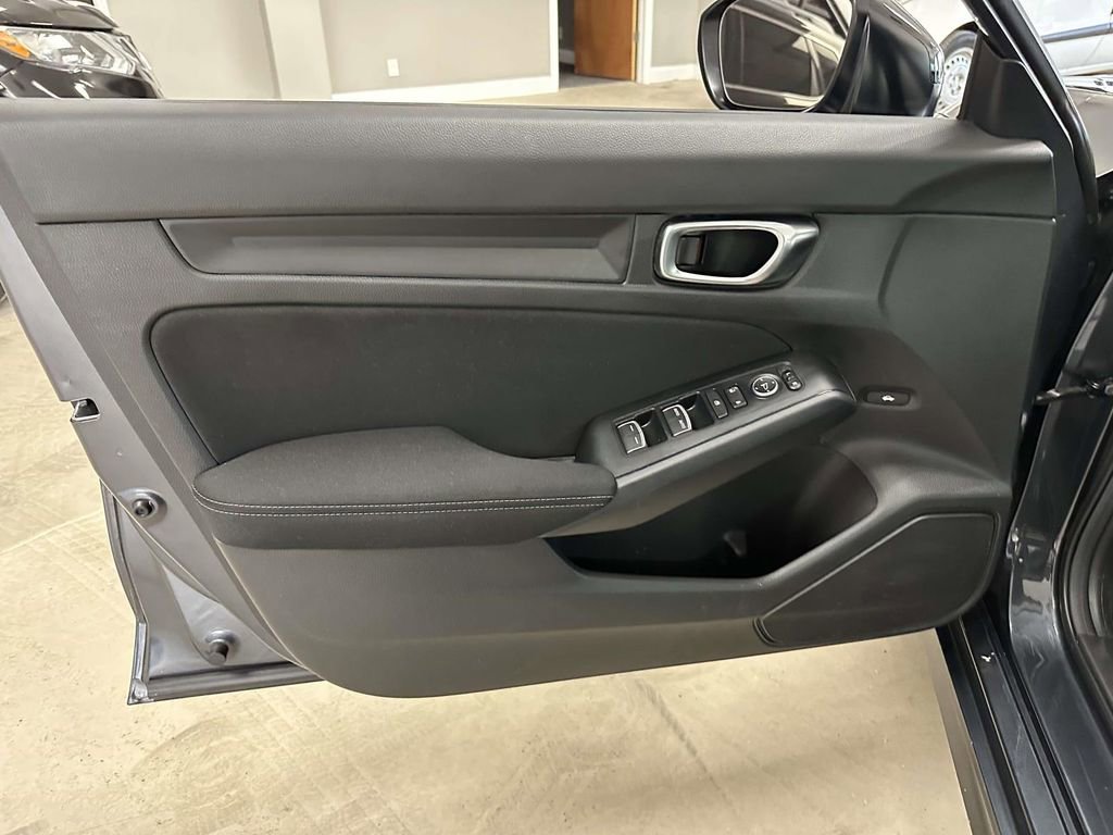 Used 2024 Honda Civic Sport image 12
