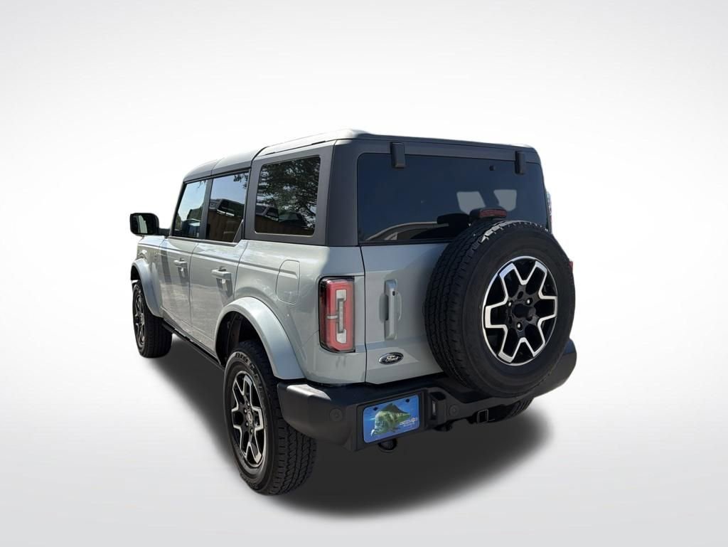 Used 2024 Ford Bronco Outer Banks AWD/4WD image 6