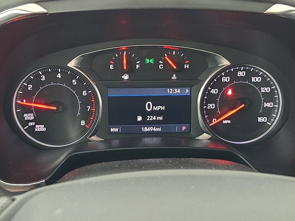 Used 2025 Chevrolet Blazer LT FWD image 17