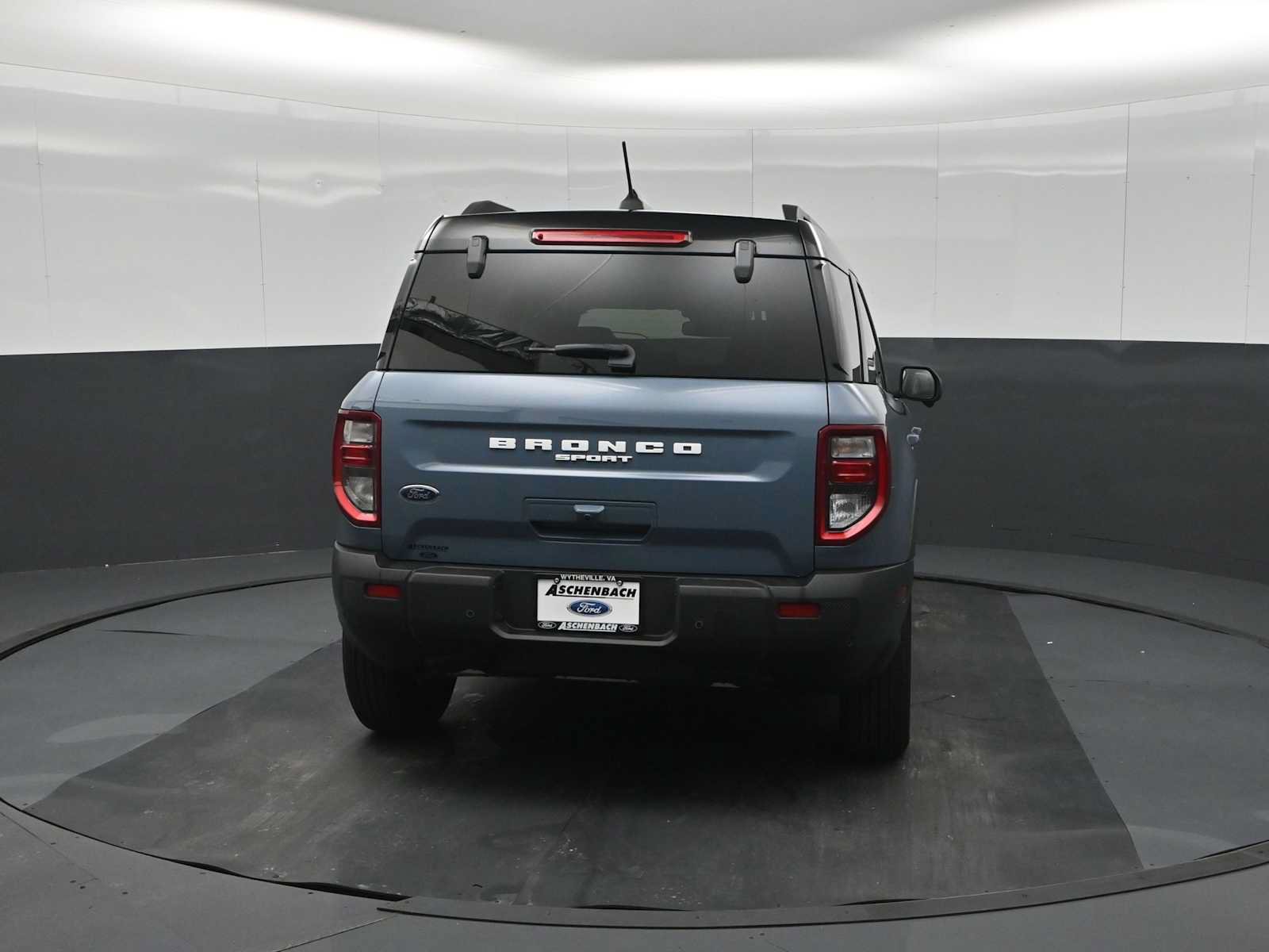 Certified 2025 Ford Bronco Sport Outer Banks w/ Outer Banks Tech Package+ AWD/4WD image 8