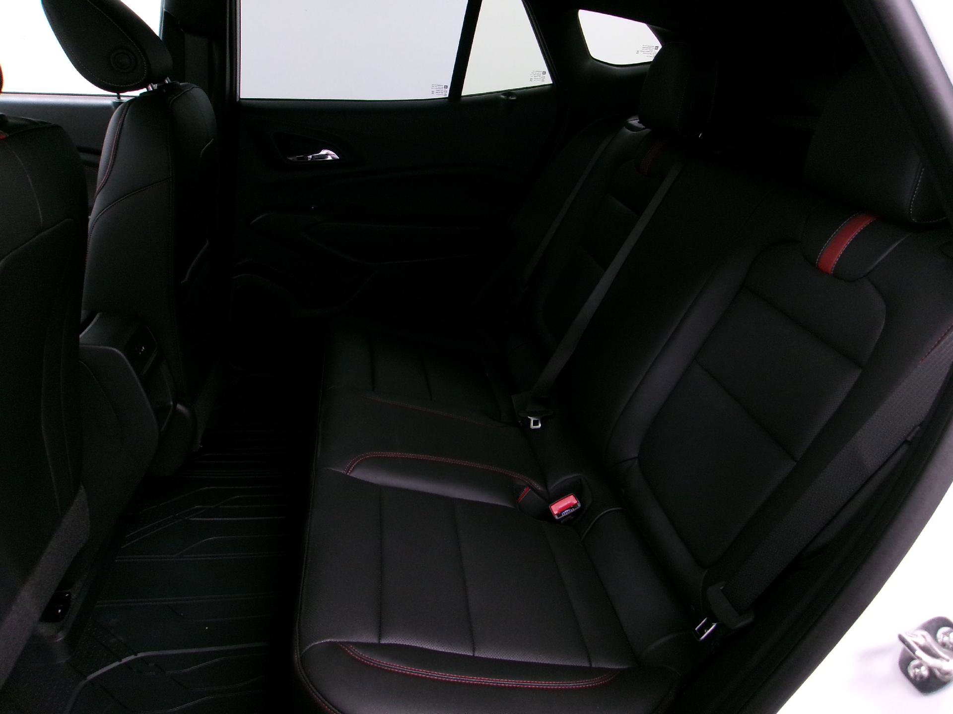 New 2026 Chevrolet Trax RS w/ Driver Confidence Package image 9