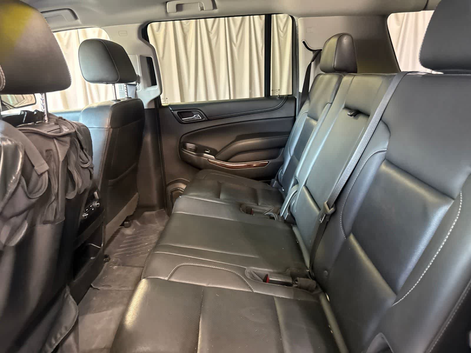 Used 2017 GMC Yukon XL SLT AWD/4WD image 18