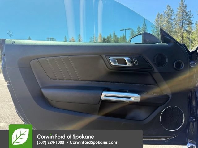 Used 2018 Ford Mustang GT Premium RWD image 17