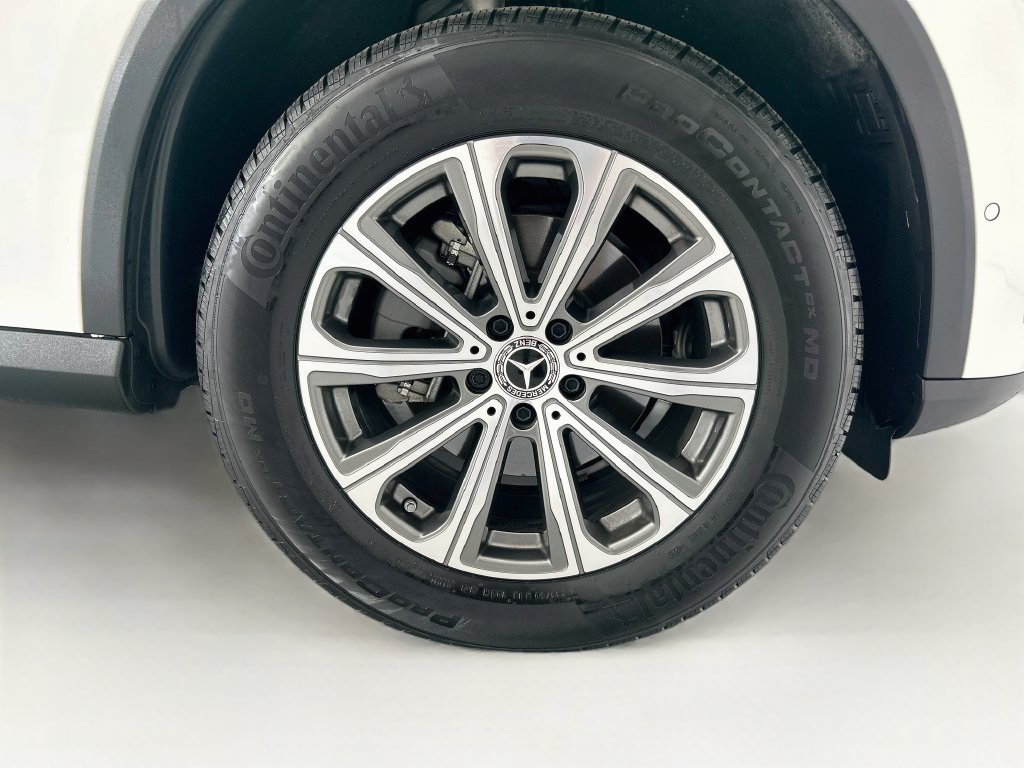 Certified 2026 Mercedes-Benz GLC 300 image 30