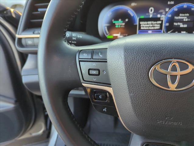 Certified 2023 Toyota Crown XLE image 15