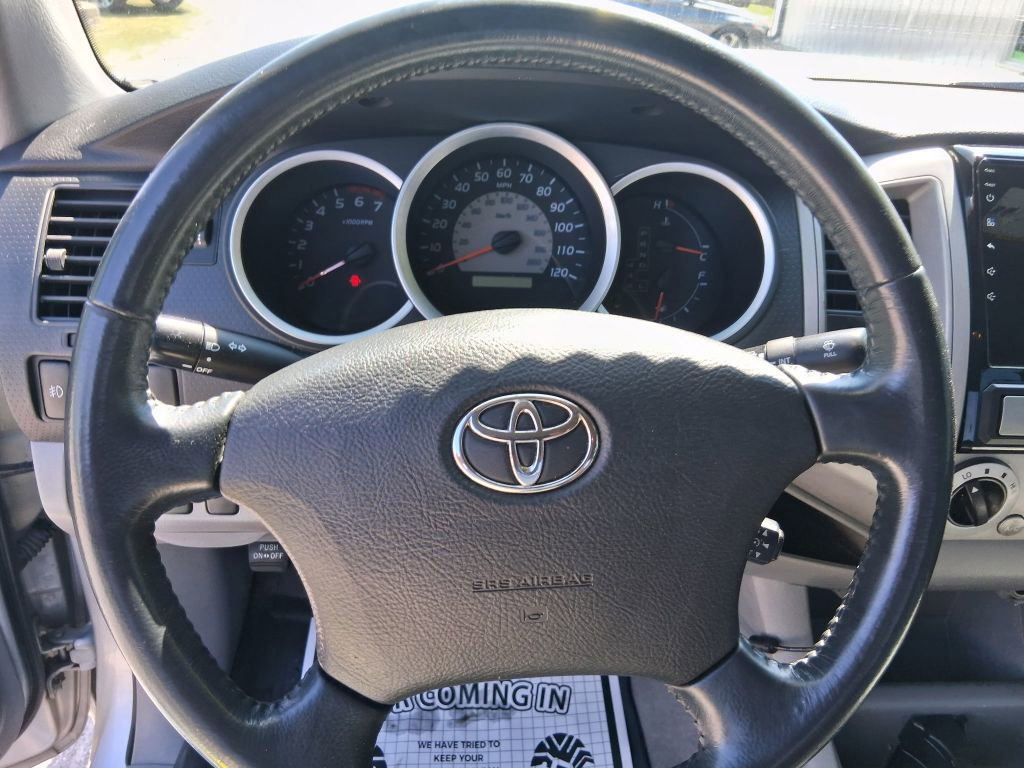 Used 2005 Toyota Tacoma PreRunner image 10