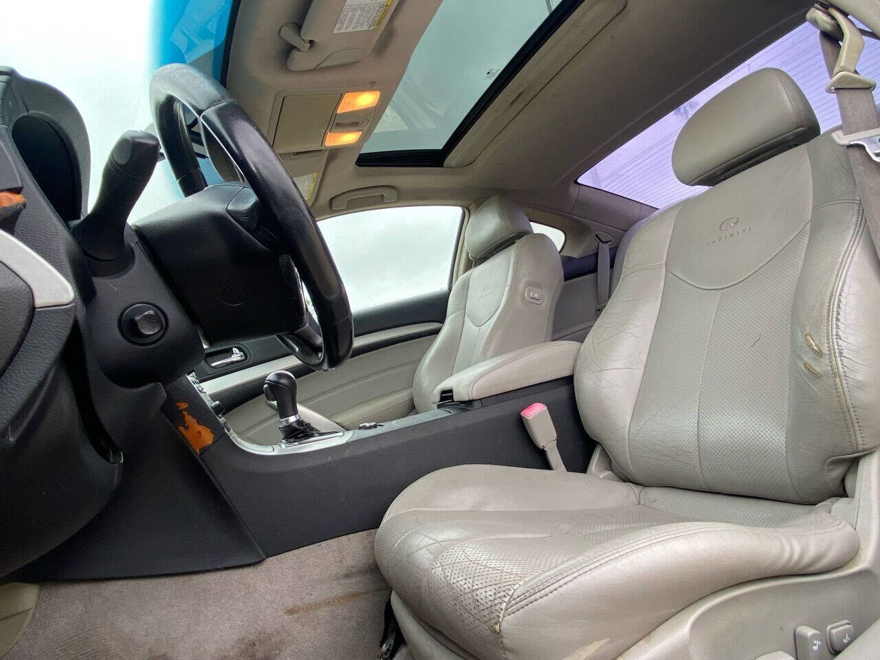 Used 2009 INFINITI G37 Journey w/ Premium Pkg image 7