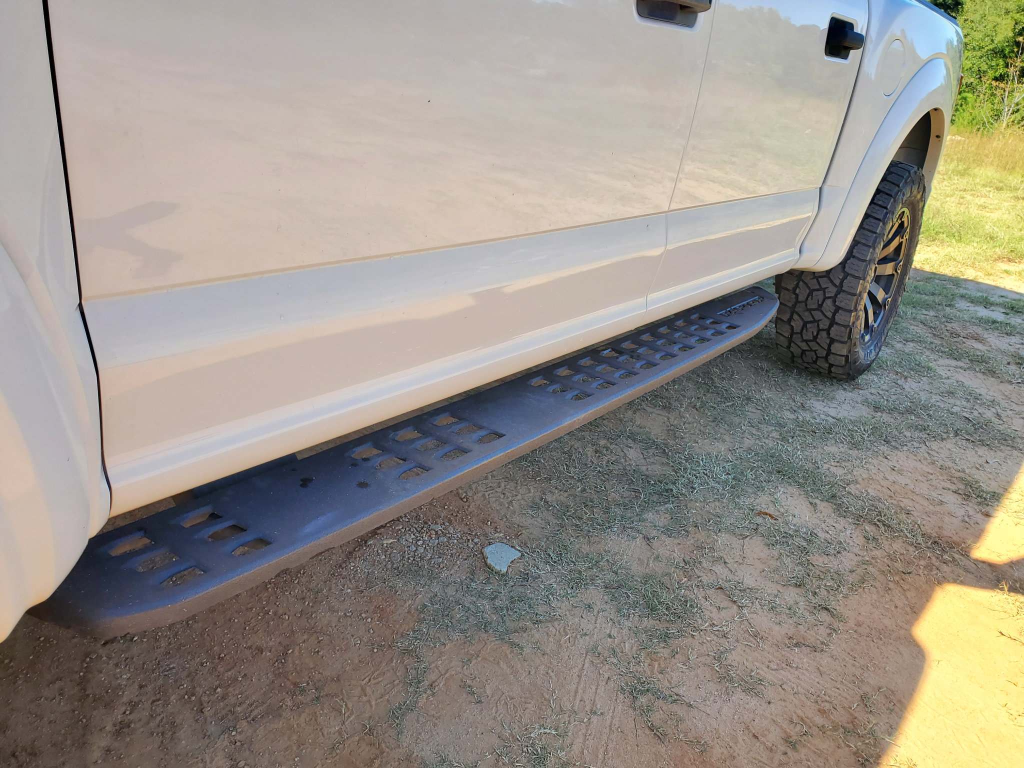 Used 2018 Ford F150 Raptor w/ Equipment Group 801A Mid image 6