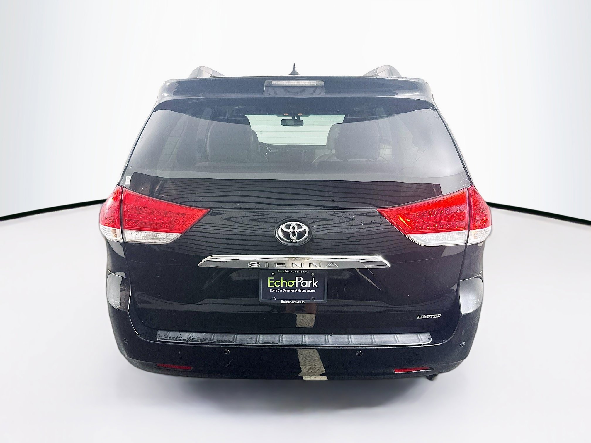 Used 2011 Toyota Sienna Limited w/ Premium Pkg FWD image 7