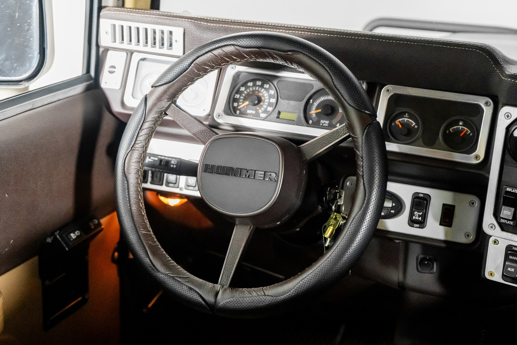 Used 2003 HUMMER H1 4-Door Wagon image 54