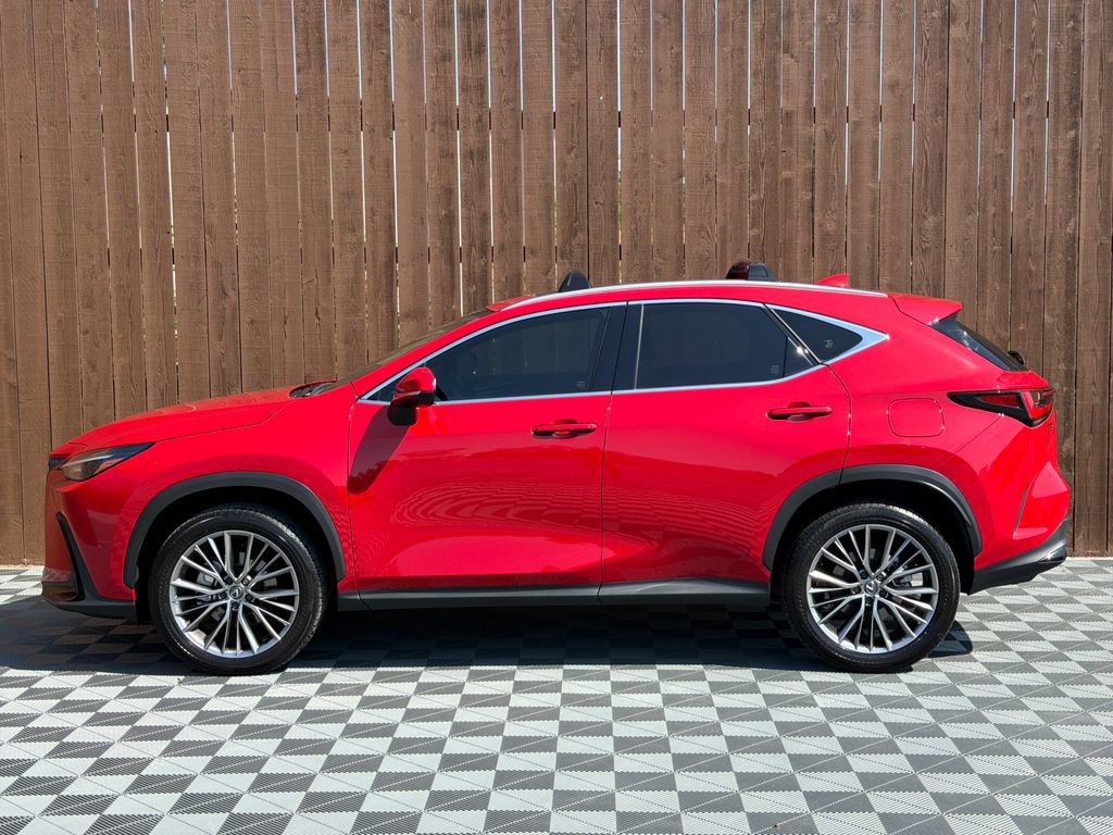 Used 2025 Lexus NX 350h AWD w/ Accessory Package (2T) image 15