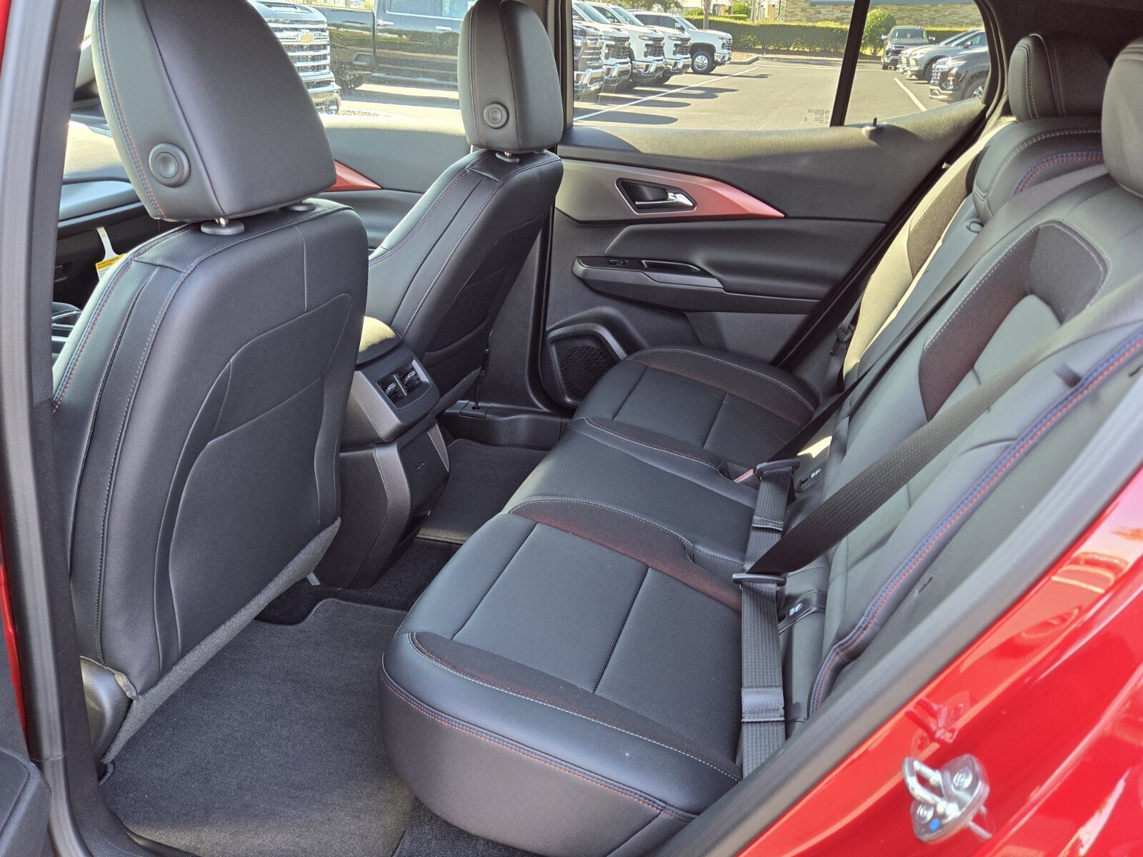 New 2026 Chevrolet Equinox EV RS FWD image 7