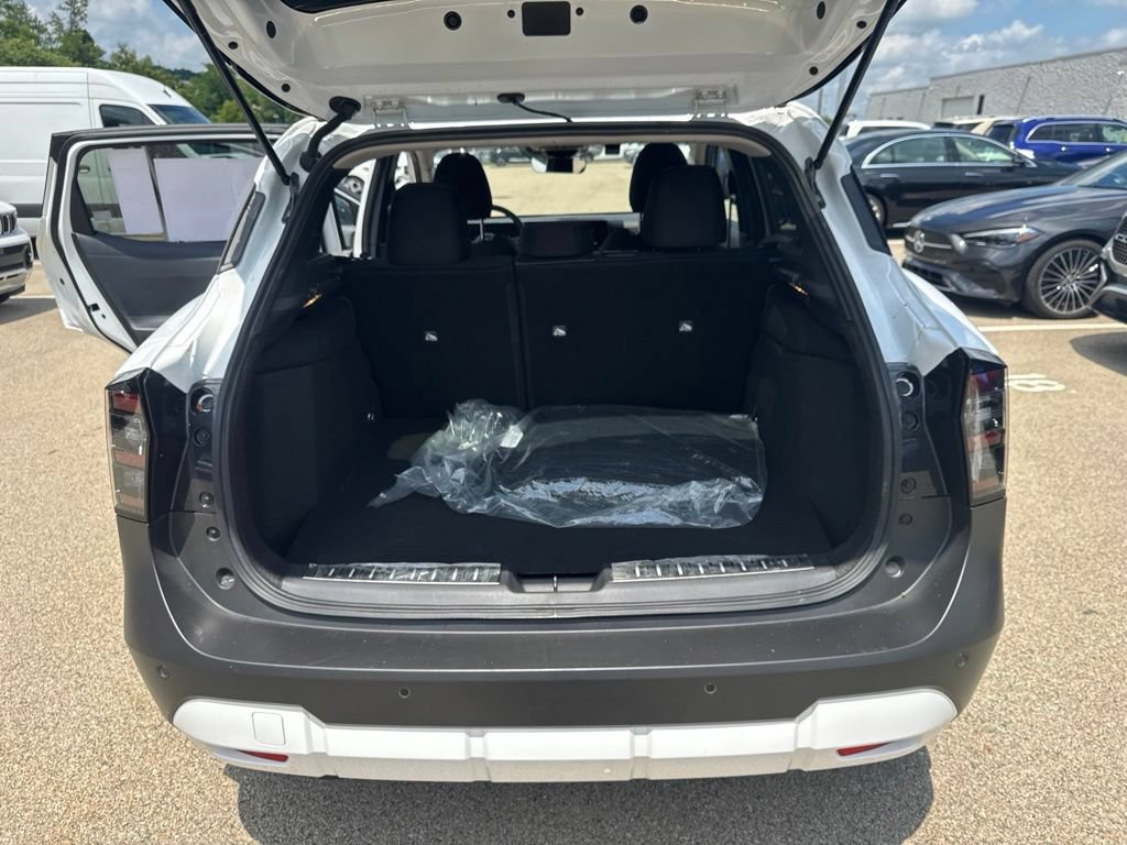 Certified 2026 Nissan Kicks SV w/ SV Premium Package AWD/4WD image 15