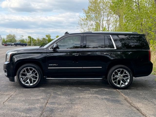Used 2017 GMC Yukon Denali w/ Open Road Package AWD/4WD image 7