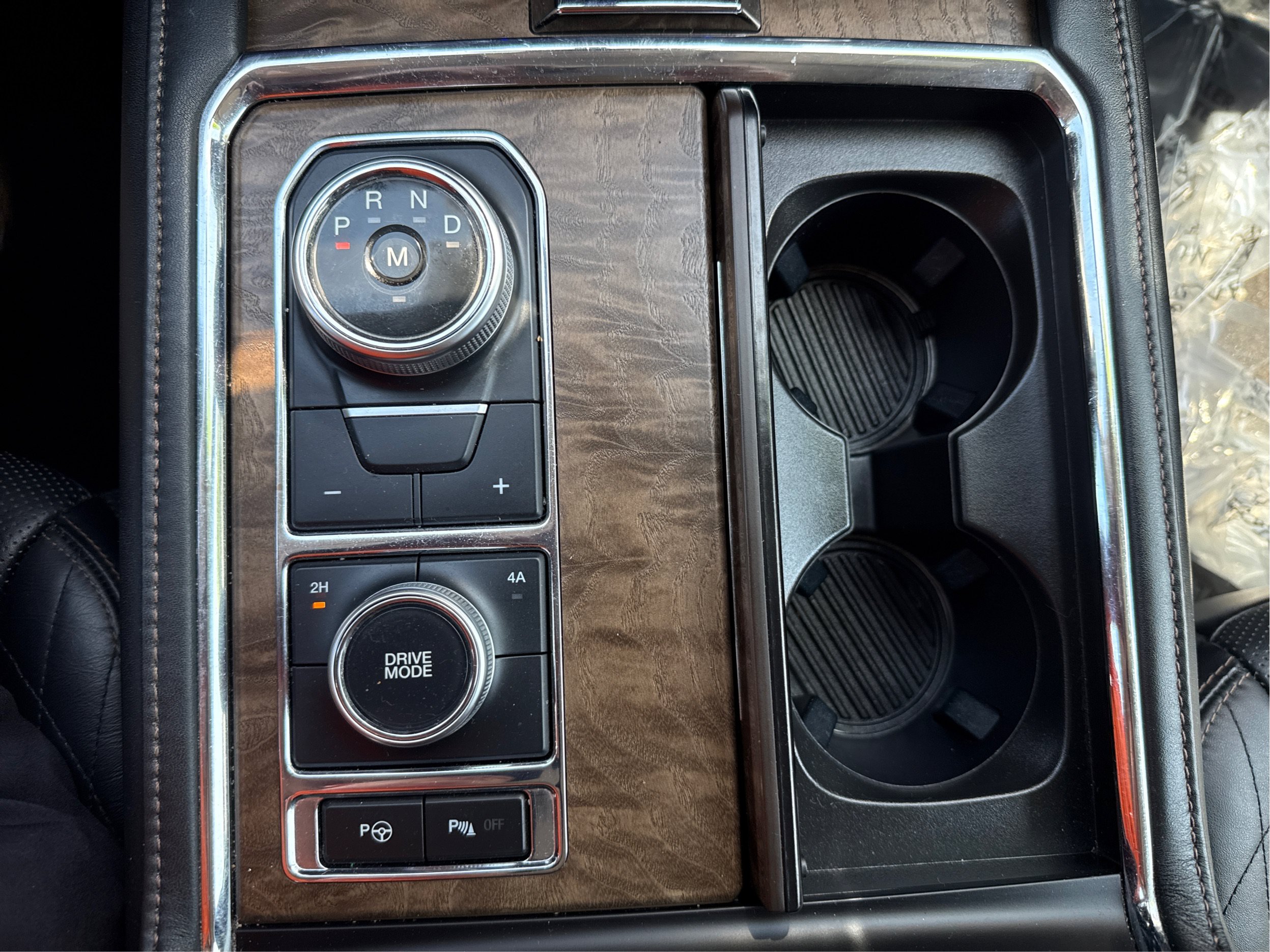 Used 2020 Ford Expedition Max Platinum AWD/4WD image 39