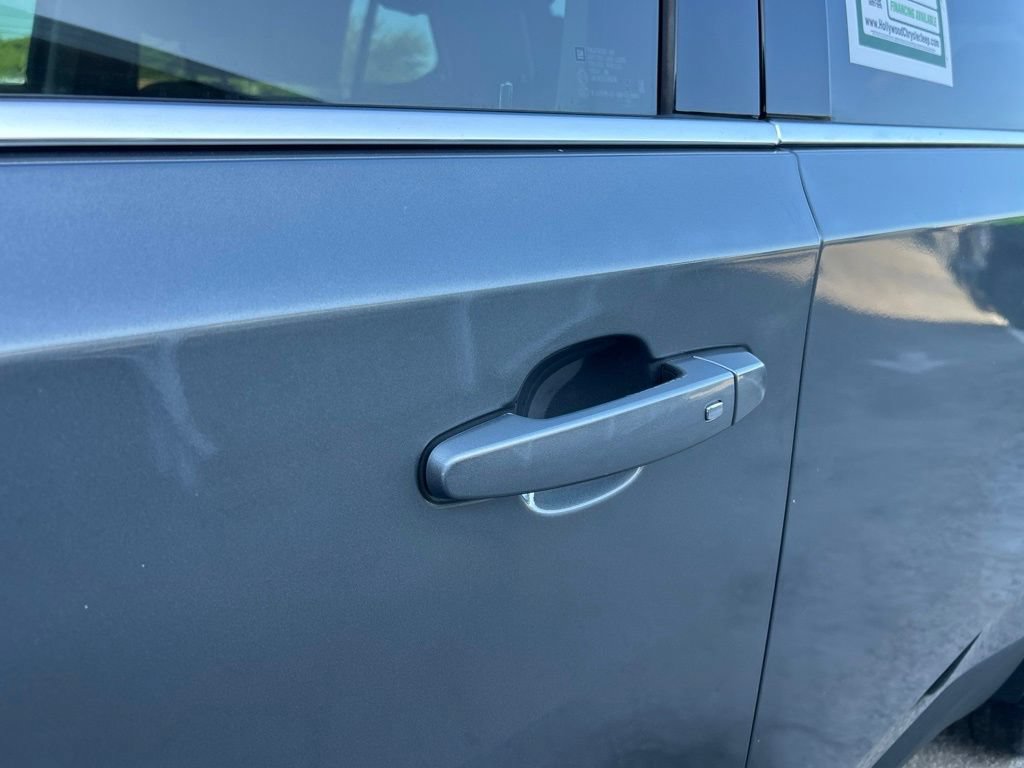 Used 2019 Chevrolet Traverse LS FWD image 20
