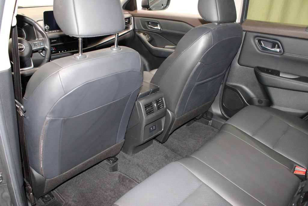 Certified 2023 Nissan Rogue SV w/ SV Premium B Package AWD/4WD image 21