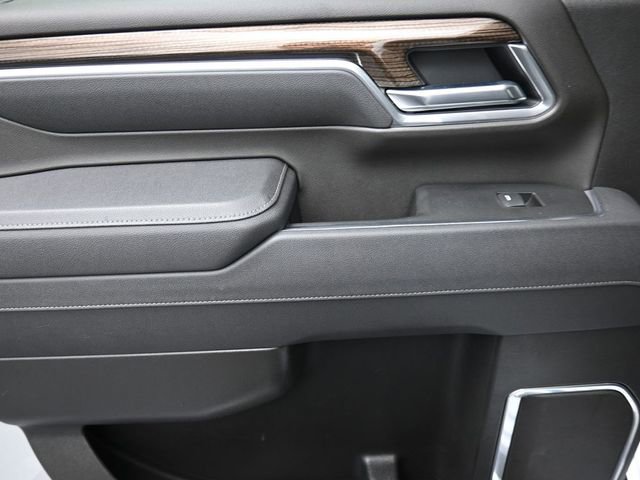 Used 2025 Chevrolet Silverado 2500 LT w/ Convenience Package image 19