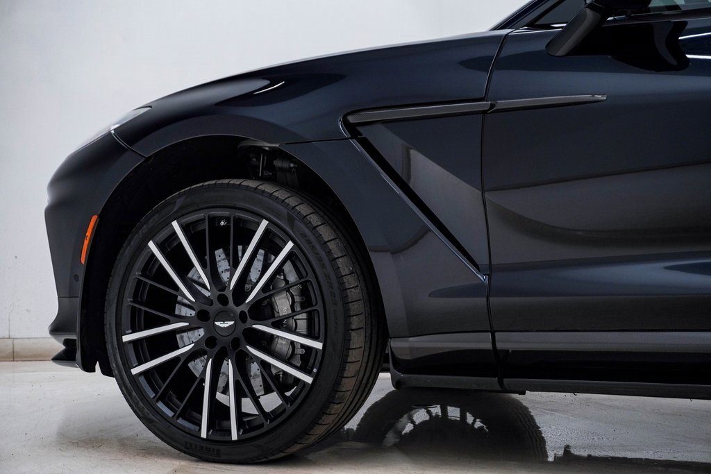 Used 2024 Aston Martin DBX 707 image 14