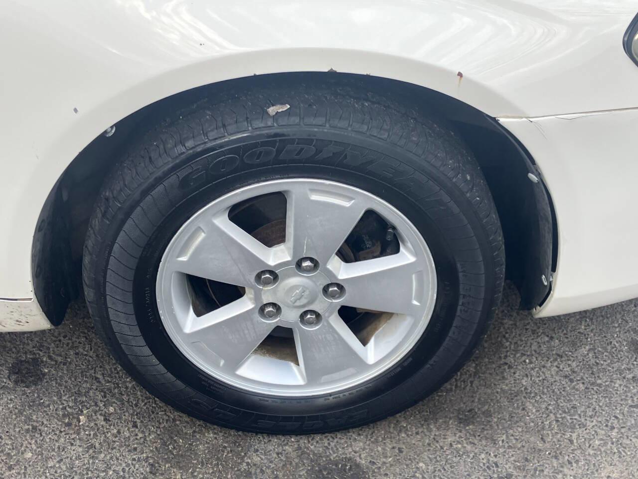 Used 2007 Chevrolet Impala LT FWD image 16