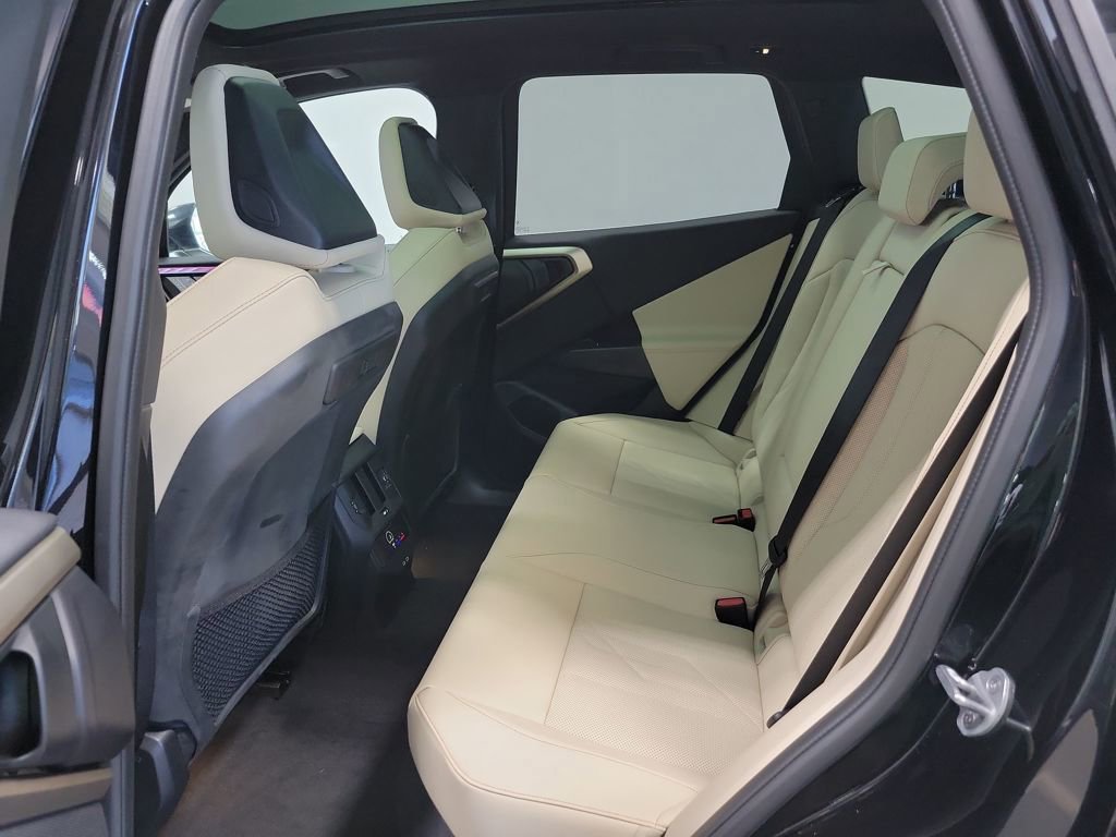 Used 2025 BMW X3 xDrive30i w/ Premium Package image 35