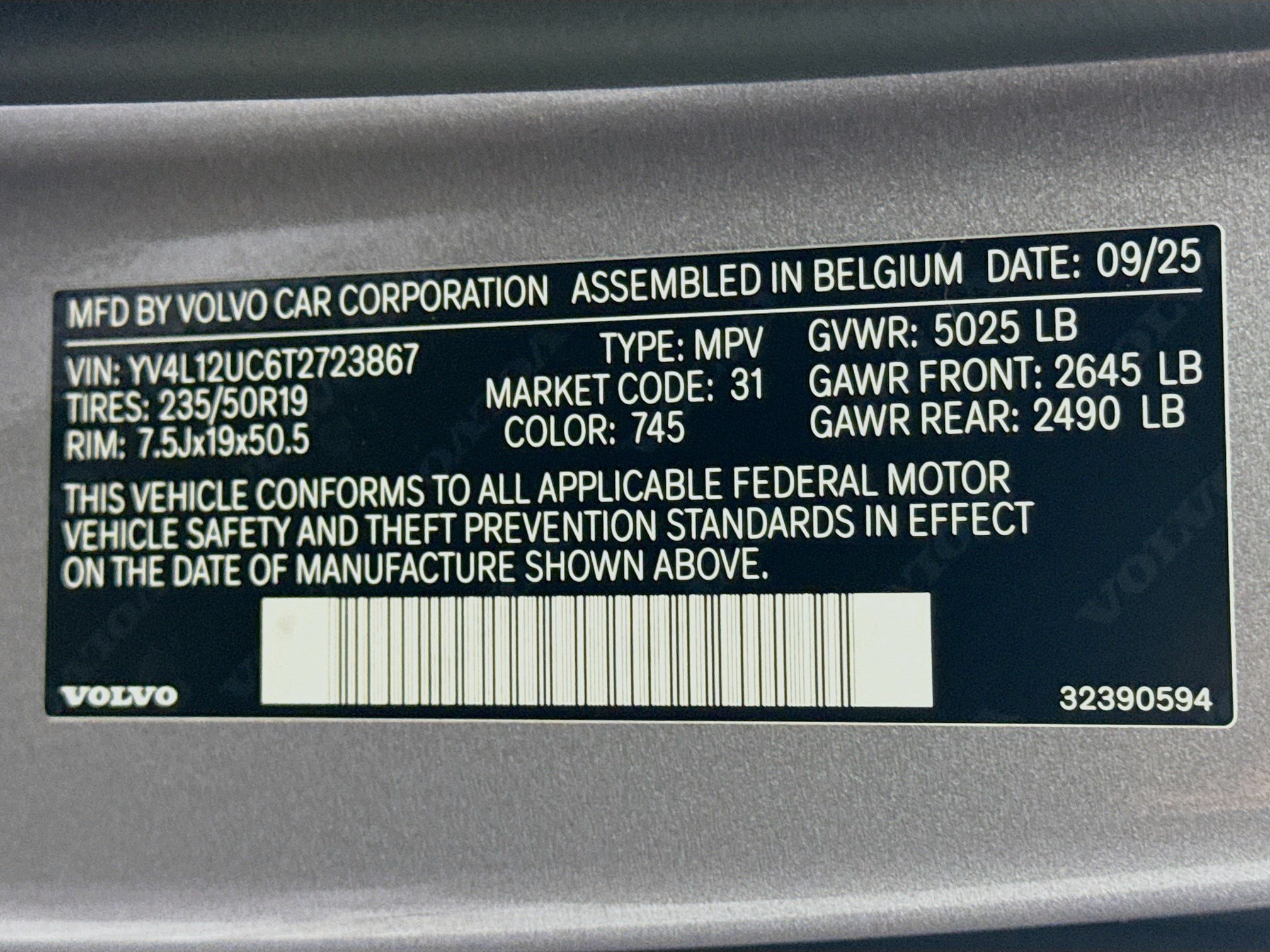 Used 2026 Volvo XC40 B5 Plus AWD/4WD image 40