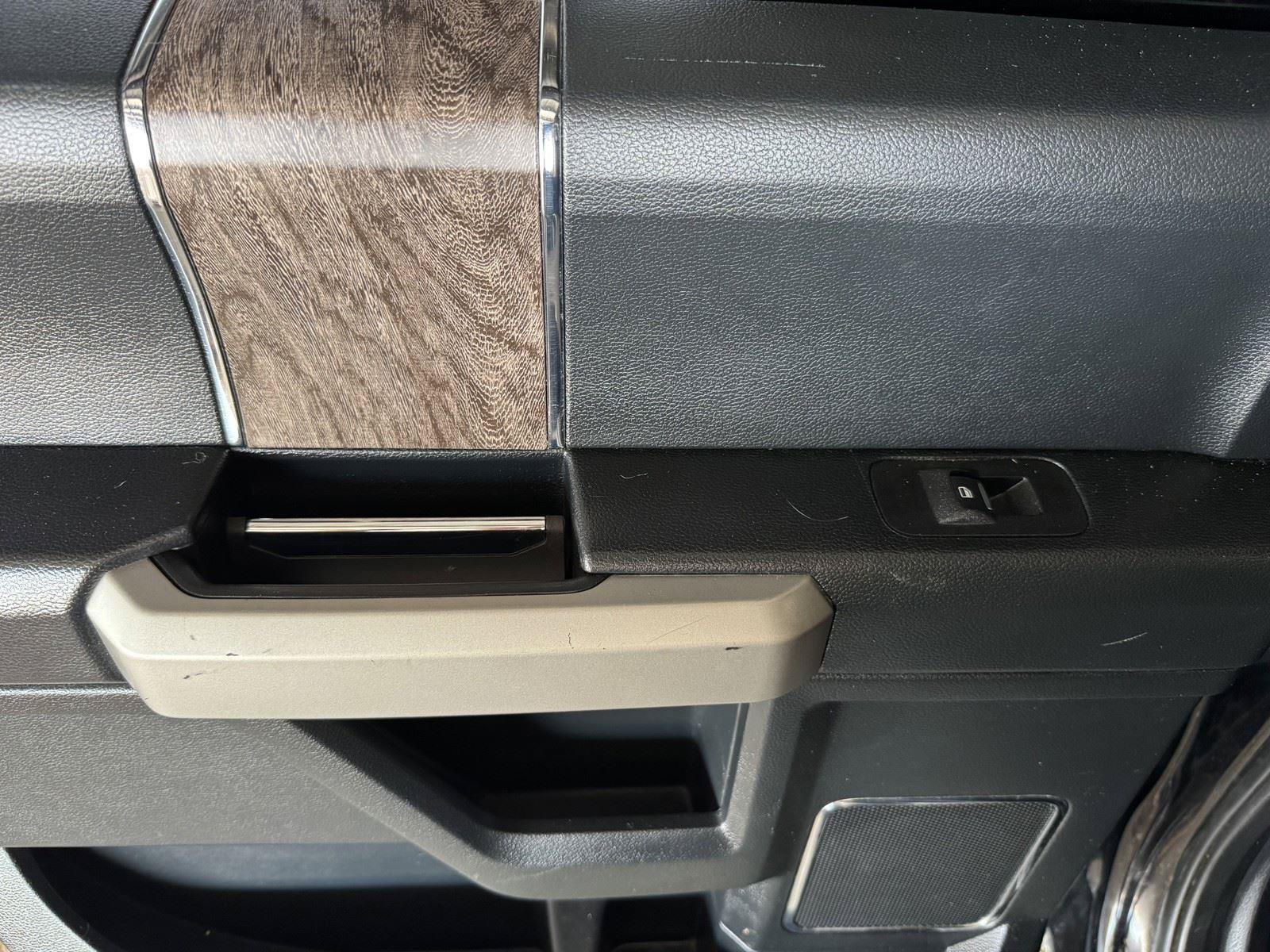 Used 2019 Ford F250 Lariat AWD/4WD image 28