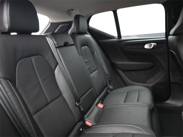 Used 2023 Volvo XC40 B5 Plus w/ Driver Assist Package image 32