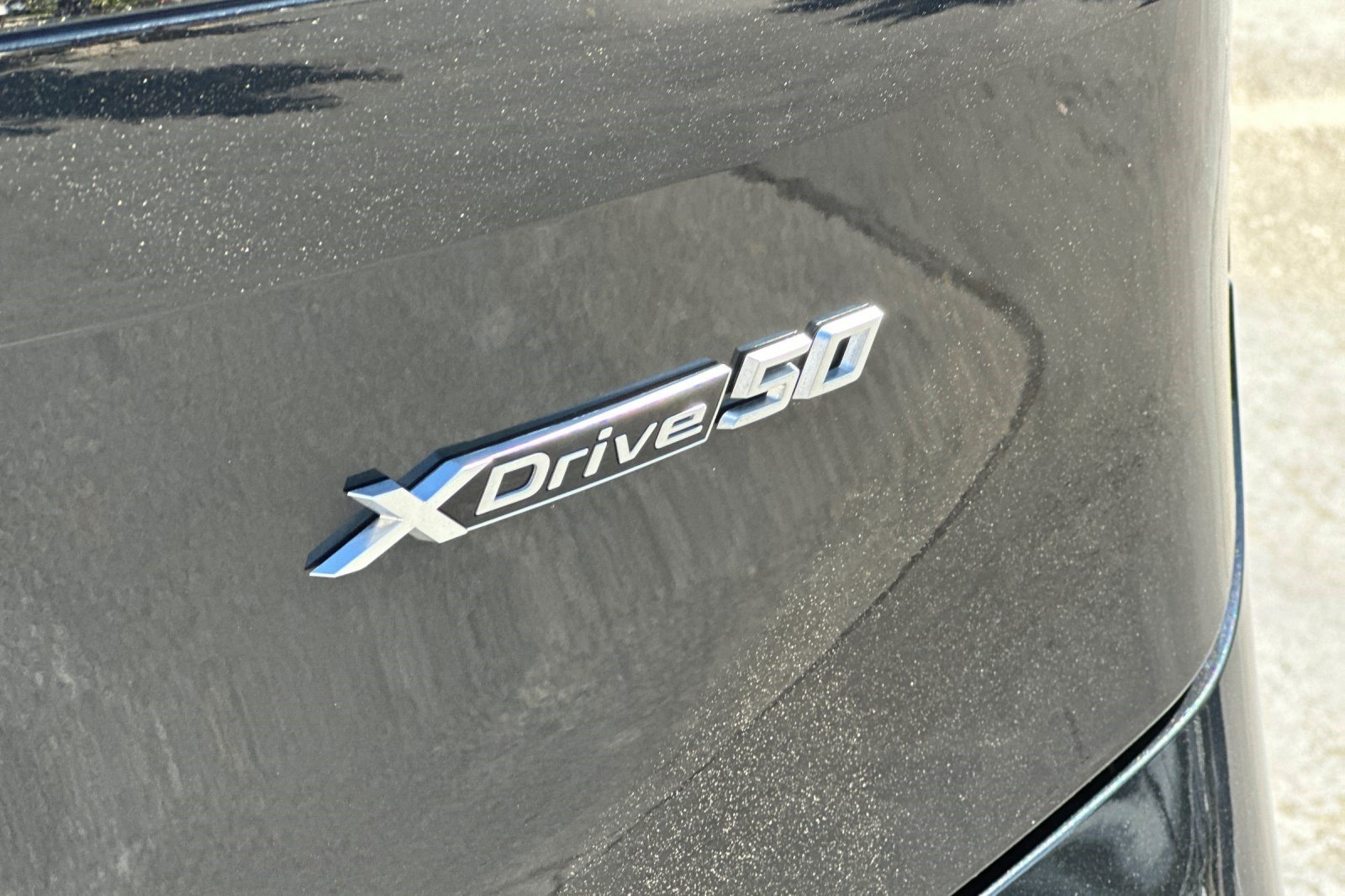 Used 2024 BMW iX xDrive50 w/ Sport Package AWD/4WD image 40